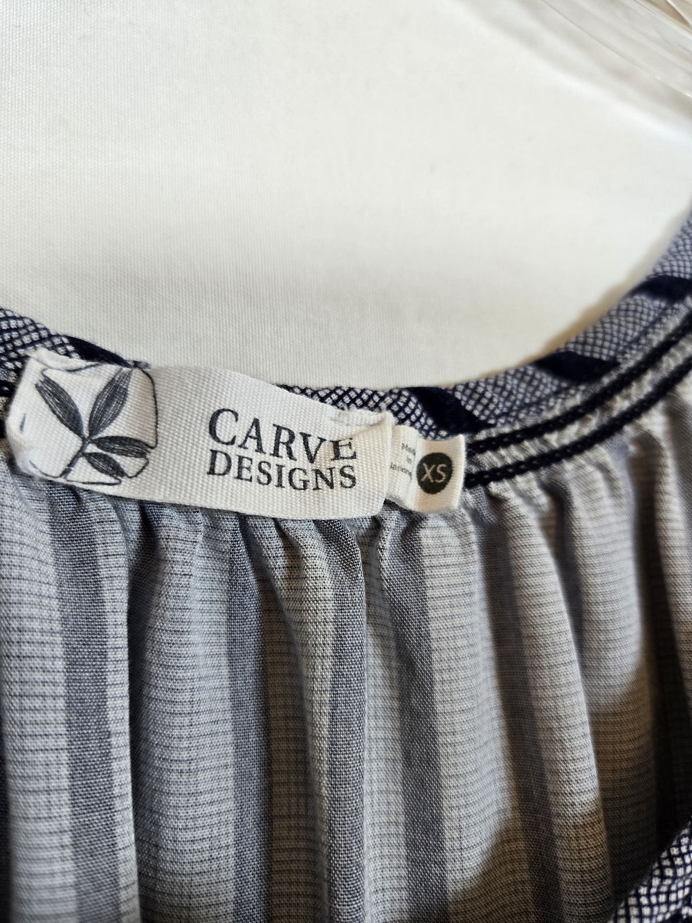 Carve Designs Lilly Top in Navy Stripe - Picture 2 of 12